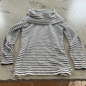 French Connection Black and White Striped Long Sleeve Sweater